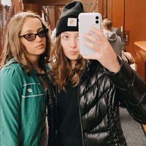 Meet your Posher, Ally